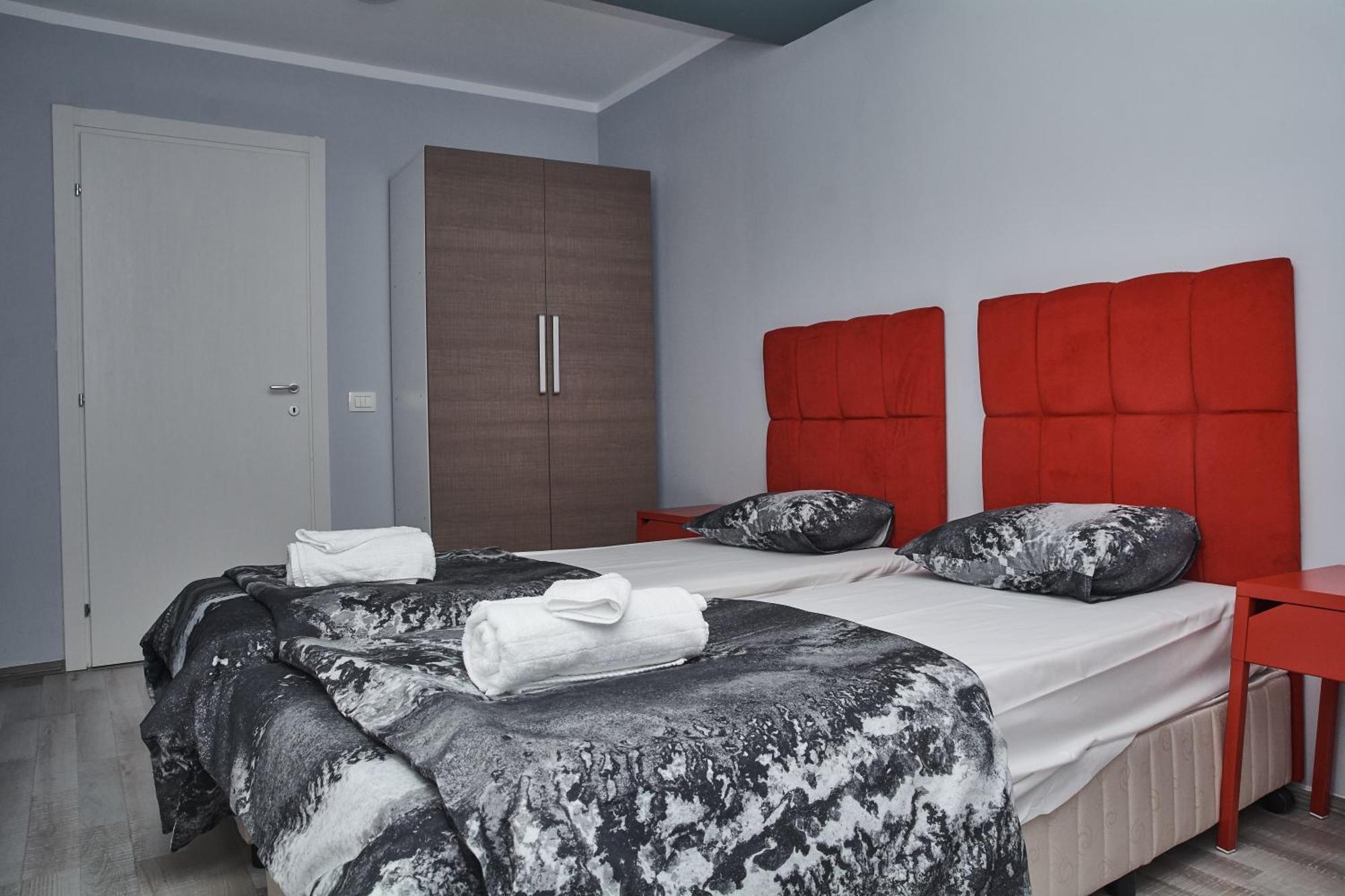 Dreamtime Apartments Бухарест Номер фото